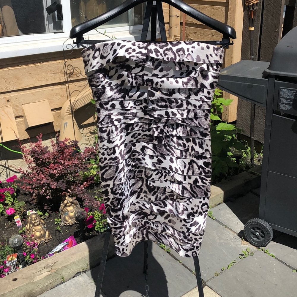 Bebe strapless dress